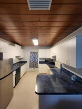 1169 Seaway Dr in Fort Pierce, FL - Building Photo - Building Photo