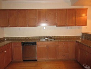 1020 N Hayne St in Pensacola, FL - Building Photo - Building Photo