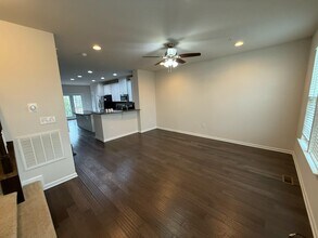 11955 Shire Vw Wy in Henrico, VA - Building Photo - Building Photo
