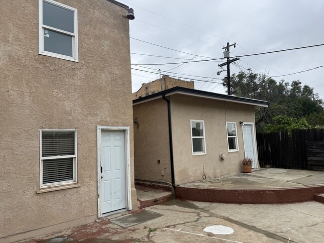 241 N Ave 49 in Los Angeles, CA - Building Photo - Building Photo