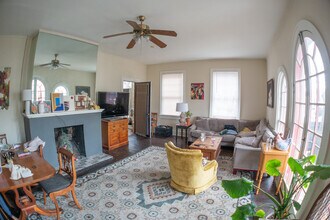 2813 Salado St in Austin, TX - Building Photo - Building Photo