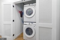 1729 Francis St photo'