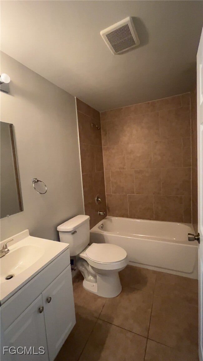 property at 1020 NE 8th Pl