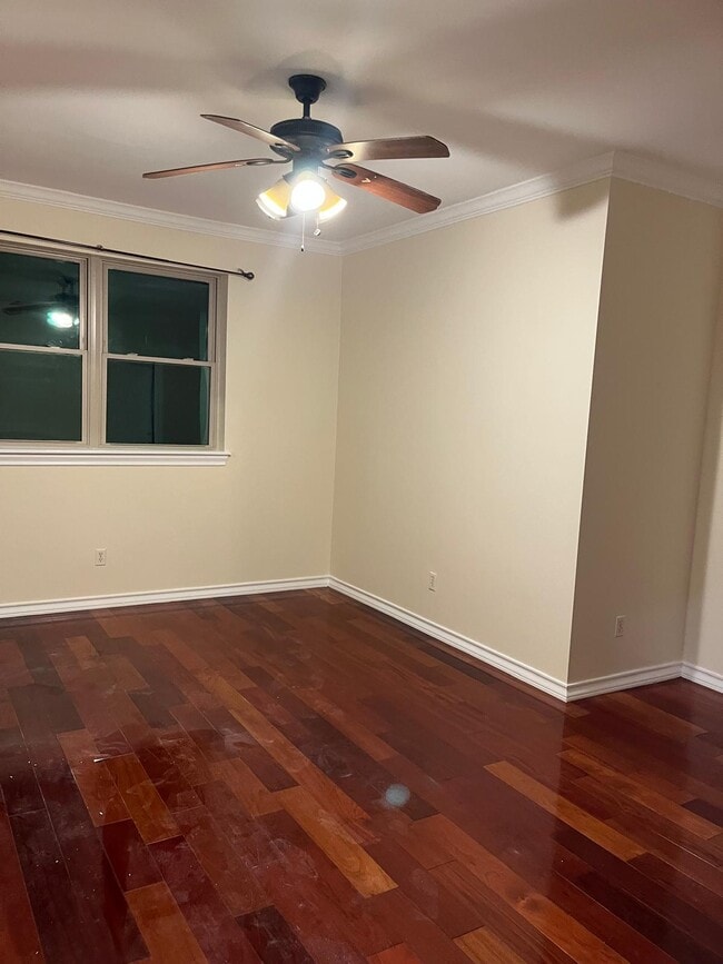 2005 Nantucket Dr, Unit D in Houston, TX - Foto de edificio - Building Photo