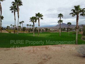 968 Via Gandalfi in Henderson, NV - Building Photo - Building Photo