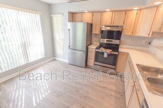 6661 Wisteria Dr in Myrtle Beach, SC - Building Photo - Building Photo