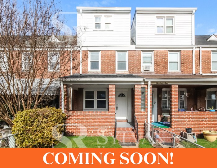 262 Chestnut St in Dundalk, MD - Building Photo