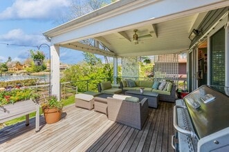 810 Pirates Cove in Mamaroneck, NY - Building Photo - Building Photo