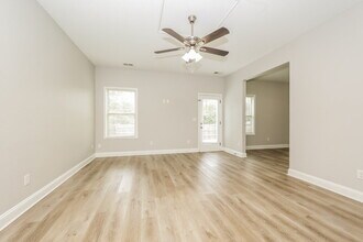 1221 Catawba Way in Murfreesboro, TN - Building Photo - Building Photo