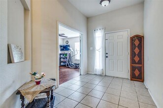 6025 Goldenrod Dr in Denton, TX - Building Photo - Building Photo