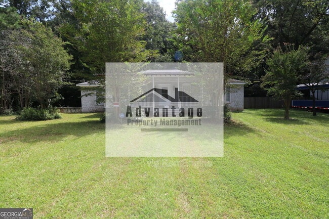 property at 21 Tucker Cir