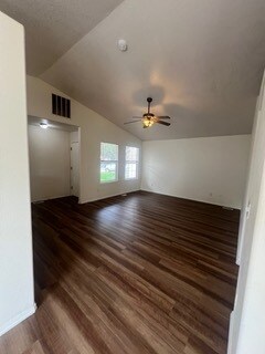 property at 2516 E Cinnamon Ln