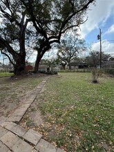 506 Gardenia St in Lake Jackson, TX - Building Photo - Building Photo