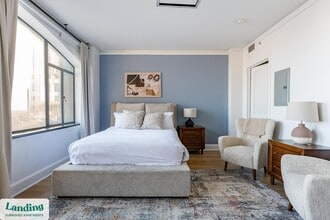 933 McGee St in Kansas City, MO - Building Photo - Building Photo