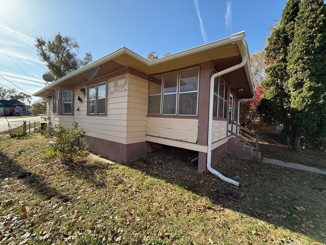 816 16th St in Sioux City, IA - Building Photo - Building Photo