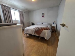 136 Patrick St in Kingston, ON - Building Photo - Building Photo