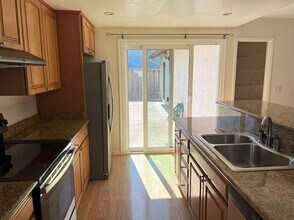 3510 Dunbar Ct in Fremont, CA - Building Photo - Building Photo