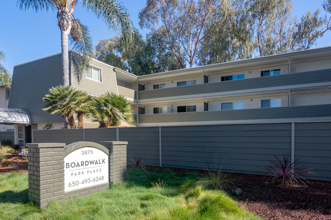 Boardwalk Park Place Apartments in Palo Alto, CA - Building Photo - Building Photo