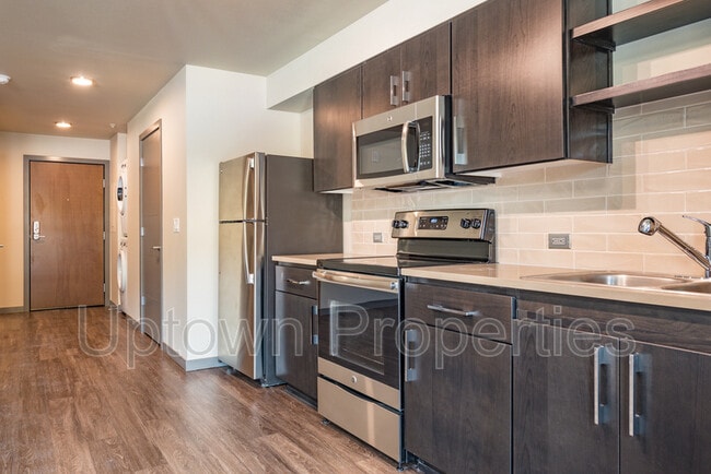 property at 5885 S Macadam Ave