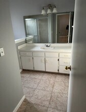 30030 Cove Ct E in Winter Haven, FL - Building Photo - Building Photo