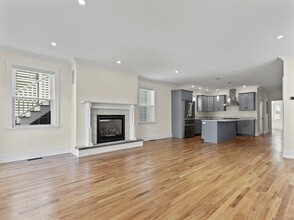 76 Horace St in Boston, MA - Building Photo - Building Photo