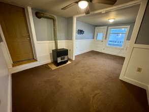 83 1st St, Unit Apt 3 in Swanton, VT - Building Photo - Building Photo