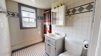 103 Eads St, Unit C in Thomasboro, IL - Building Photo