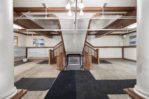 Hudson House in Seattle, WA - Building Photo