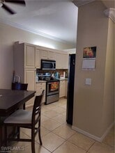 517 Robin Hood Cir in Naples, FL - Building Photo - Building Photo