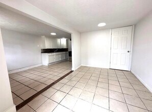 106 Hanover St in Houston, TX - Building Photo - Building Photo