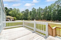 260 Waters Rd photo'