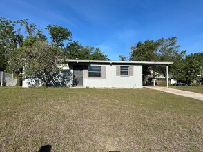 1202 Prairie Ln in Apopka, FL - Building Photo - Building Photo