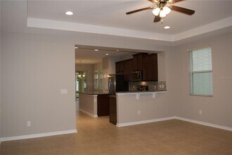 8112 Summerlake Groves St in Winter Garden, FL - Building Photo - Building Photo