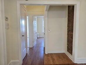 78-10 32nd Ave in Queens, NY - Building Photo - Building Photo