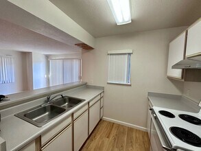 95-1195-1195 Maka?ika?i St in Mililani, HI - Building Photo - Building Photo