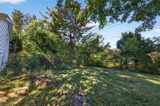 4521 Golfway Rd in South Euclid, OH - Foto de edificio - Building Photo