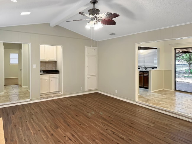 1524 Timber Creek Dr in Tyler, TX - Building Photo - Building Photo