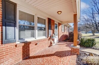 10 Spruce Pine Dr in Belmont, NC - Building Photo - Building Photo