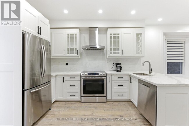 1297 Davenport Rd in Toronto, ON - Building Photo - Building Photo