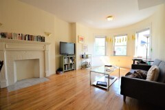 1402 Beacon St, Unit 2 in Brookline, MA - Building Photo - Building Photo