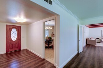 2553 W Scott Ave in Fresno, CA - Building Photo - Building Photo