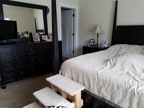 1834 Chelsea Ct in Iowa City, IA - Building Photo - Building Photo