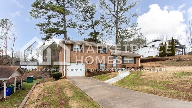 2795 Pendant Pl in Decatur, GA - Building Photo - Building Photo