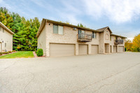 Winding Ridge Estates in Weston, WI - Foto de edificio - Building Photo