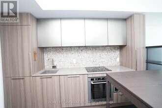 85-3685 Wood St in Toronto, ON - Building Photo - Building Photo