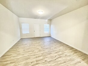 1005 Pine St in Mooresville, NC - Building Photo - Building Photo