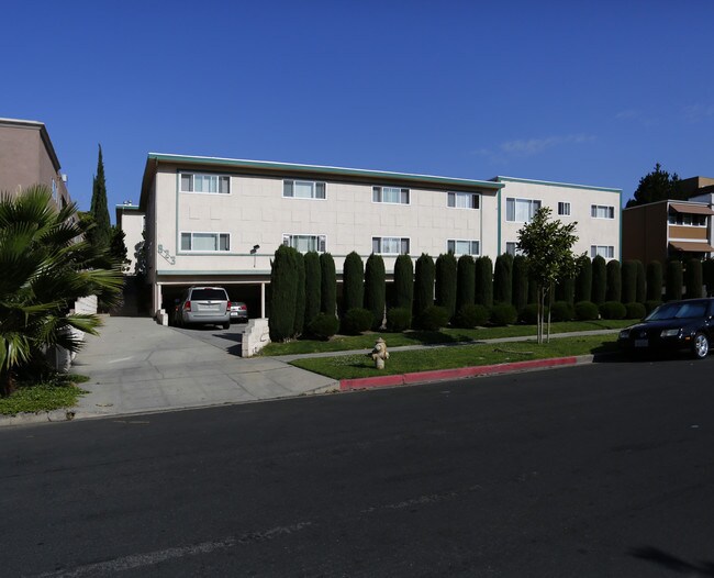 823 S Plymouth Blvd in Los Angeles, CA - Building Photo - Building Photo