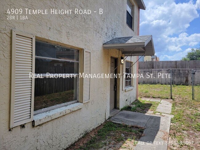 4909 E Temple Heights Rd-Unit -B in Tampa, FL - Building Photo - Building Photo
