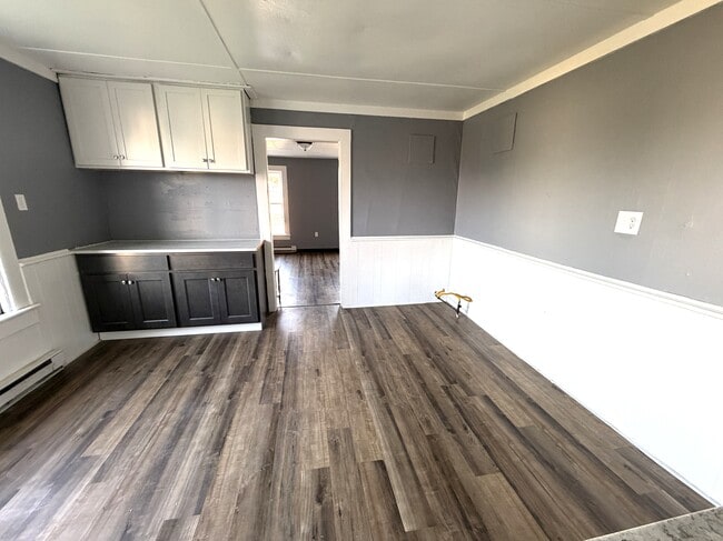 520 W 17th St, Unit 3