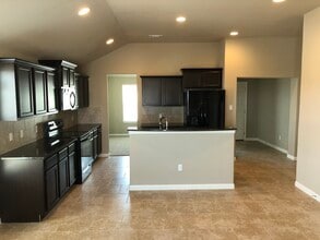 3807 Flat Rock Mountain Dr in Killeen, TX - Building Photo - Building Photo